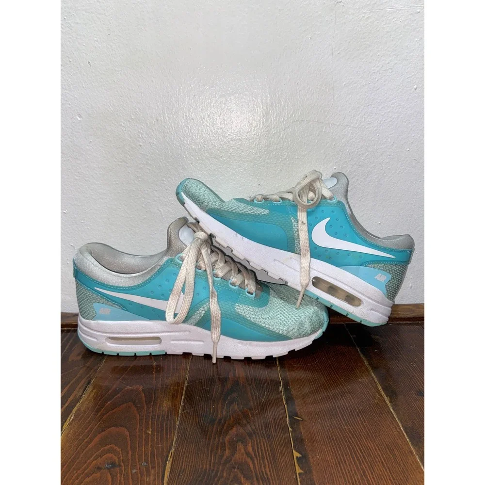 Nike air max